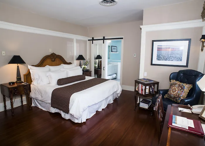 Fairview Inn