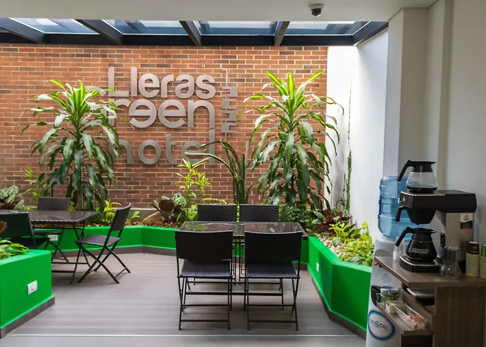 Lleras Green Hotel