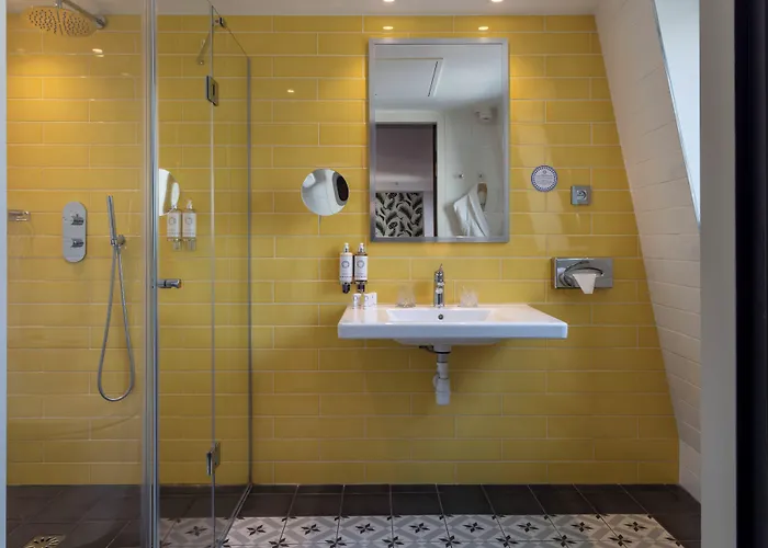 Les Matins De Paris&Spa