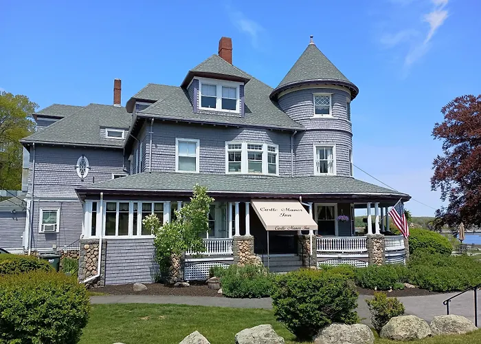 Castle Manor Inn