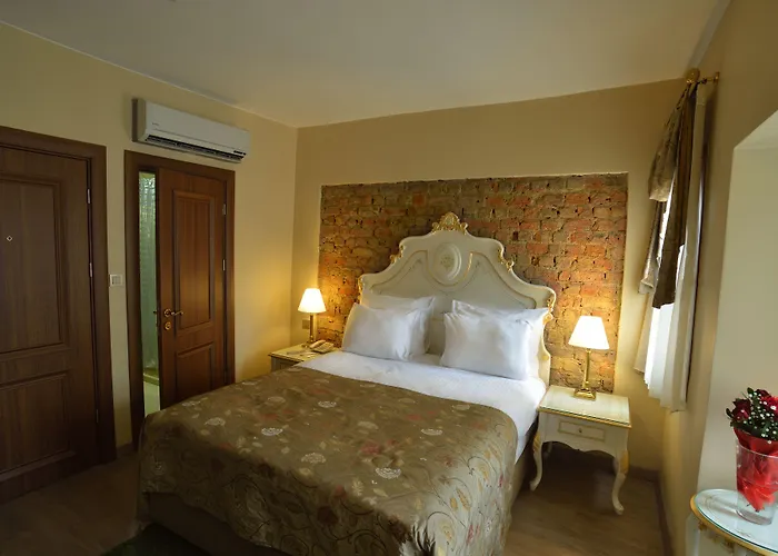 By Murat Royal Hotel Galata