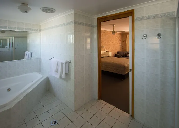 Cardiff Motor Inn