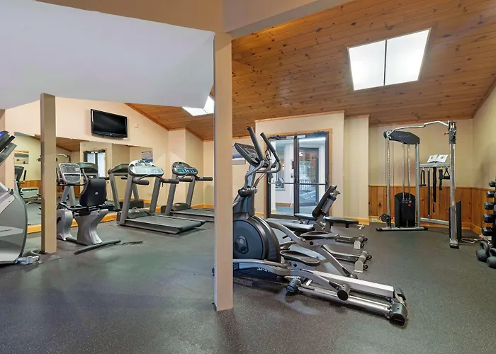 Best Western Plus Windjammer Inn & Conference Center