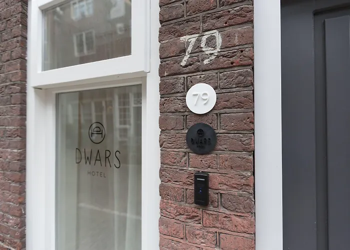 Hotel Dwars