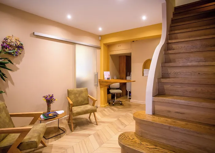 Fresh Boutique Hotel