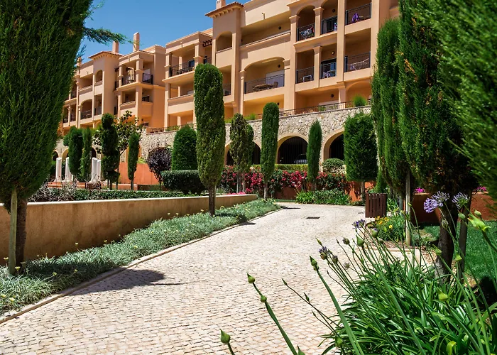Baia Da Luz Resort