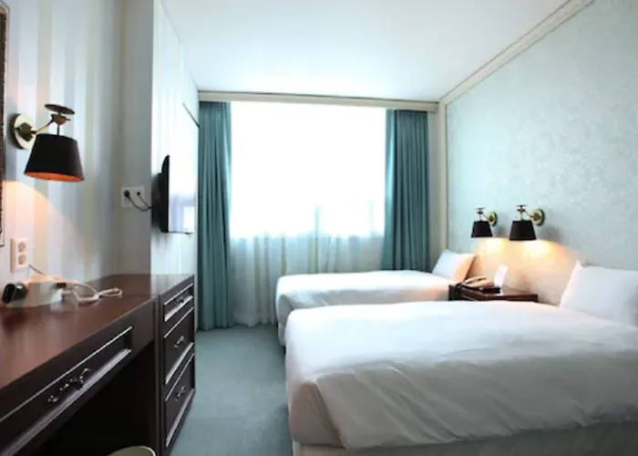 Central Tourist Hotel