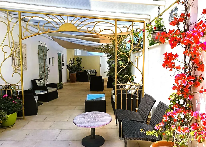 Hotel Le Mediterranee