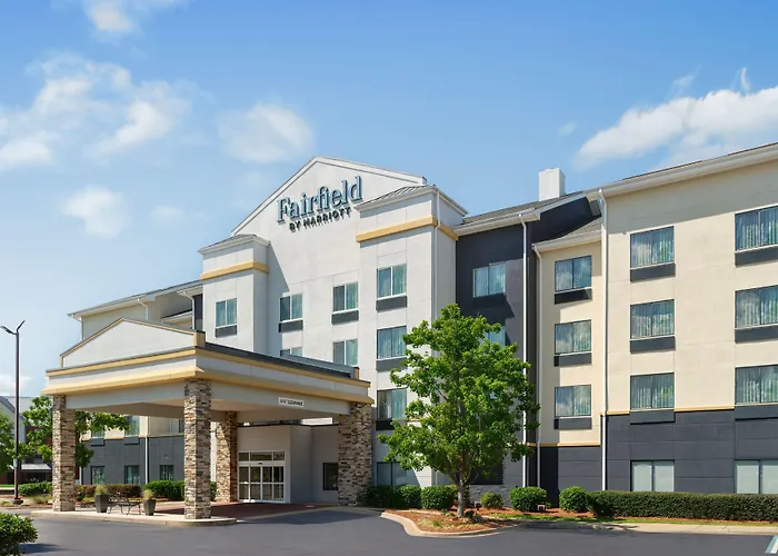 Golf hotels Fairfield Inn And Suites By Marriott Birmingham / Bessemer
