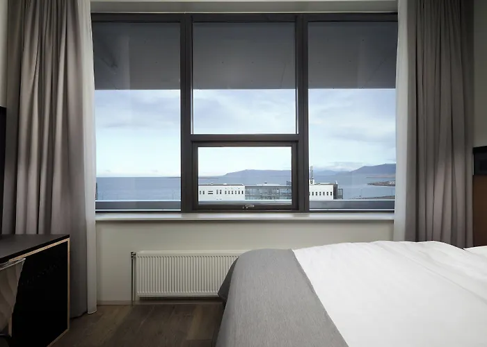 Hotel Cabin