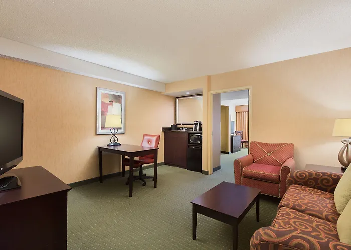 University Plaza Hotel