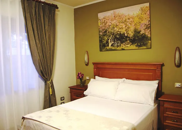 Family Hotel: Hotel Millenium Tirana