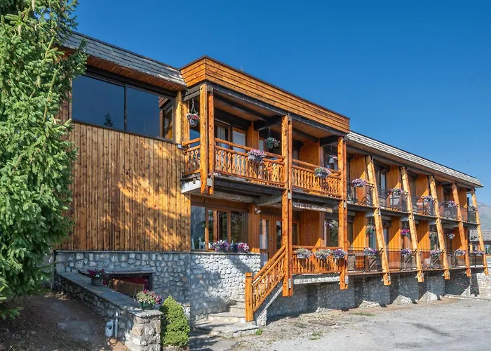 Hotels Les Catrems&Le Montagnou