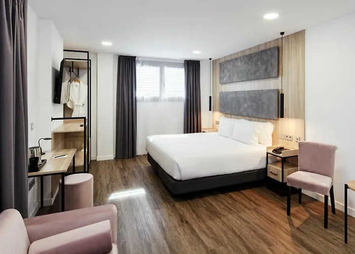 Hotels With Four Stars Sercotel Cordoba Delicias
