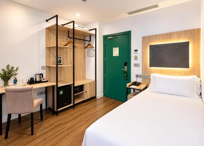 Hotels With Four Stars Sercotel Cordoba Delicias