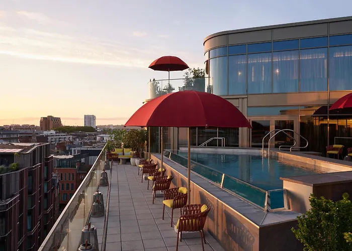 Botree London, Curio Collection By Hilton