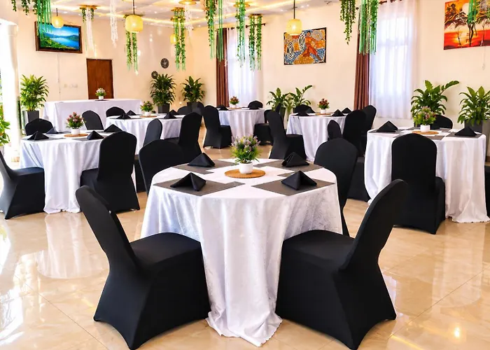 La Planete Hotel