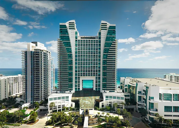 Diplomat Beach , Curio Collection By Hilton