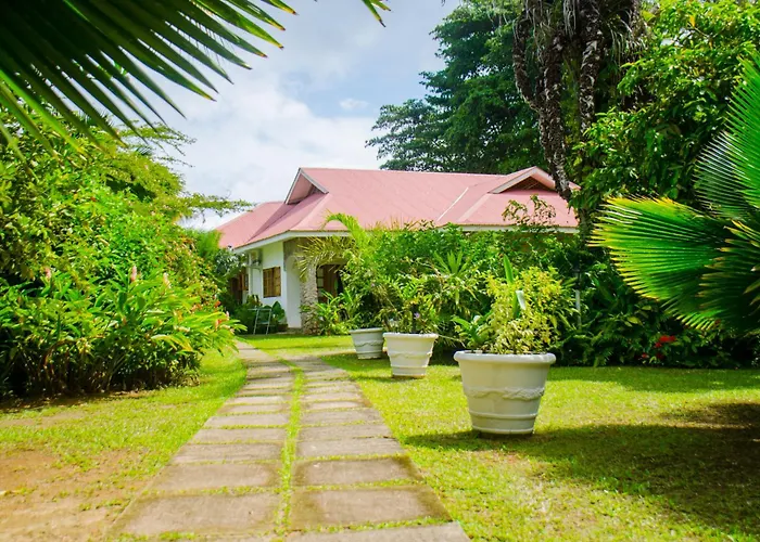 Villa Rafia