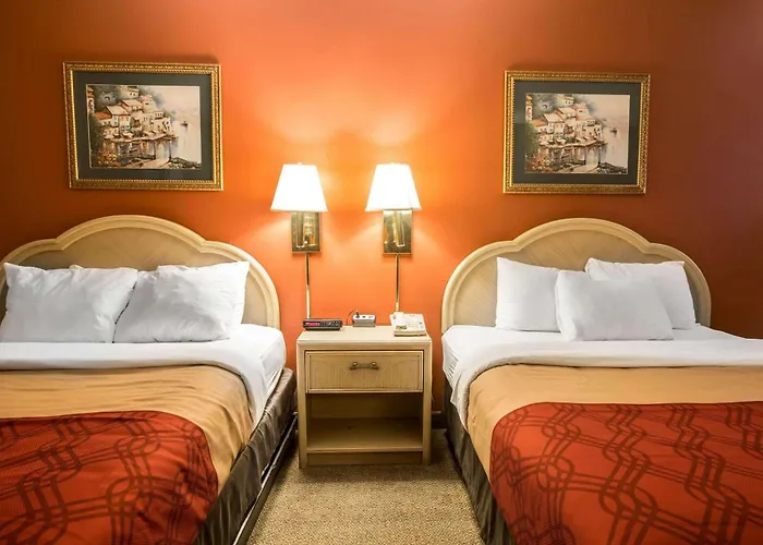 Greeneville Inn And Suites