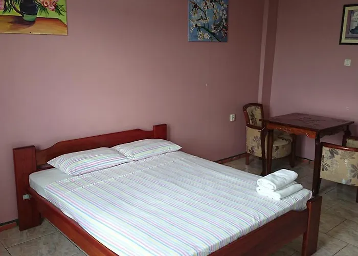 Hotel Paramuru
