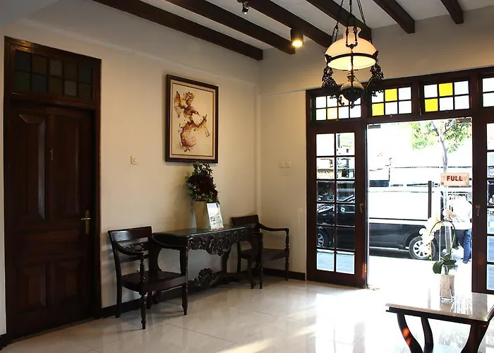 Grand Marto Hotel