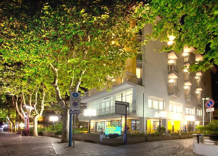 Hotel Condor