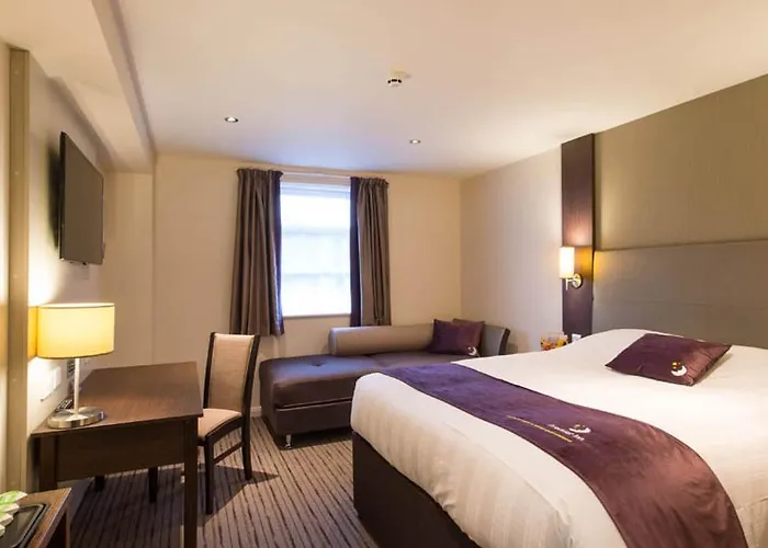 Premier Inn Basildon East Mayne