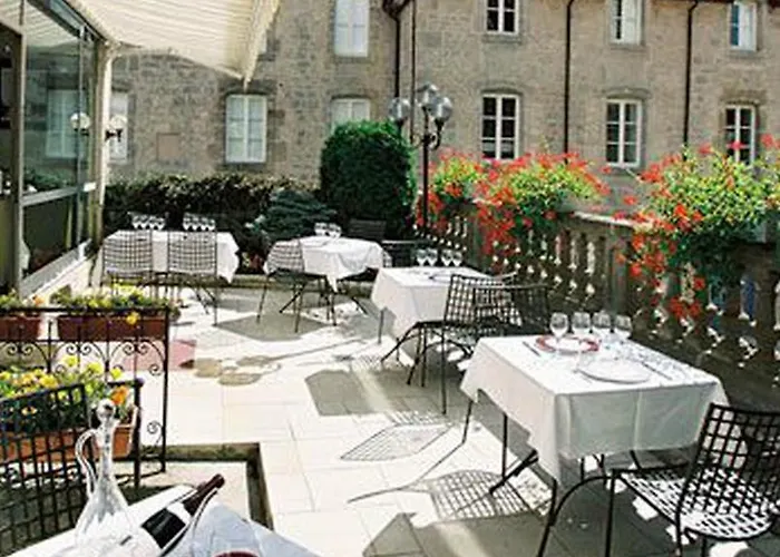 Strandhotel: Logis Hôtel Le Cheval Blanc