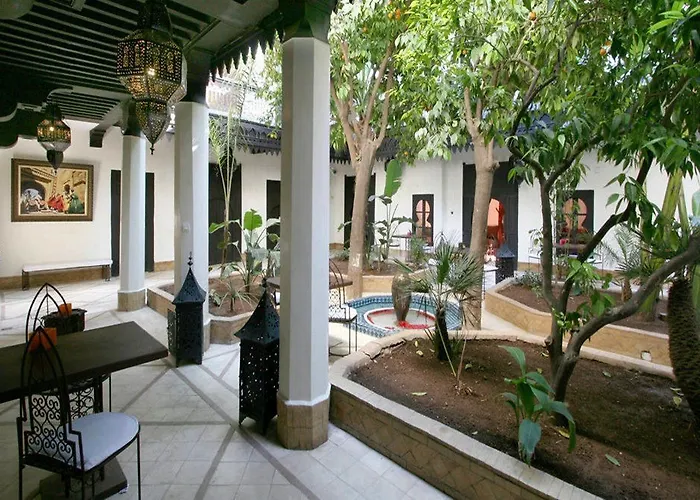 Riad Les Jardins D'Henia
