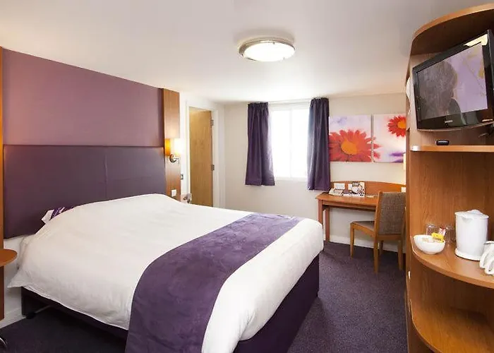 Premier Inn Warrington South