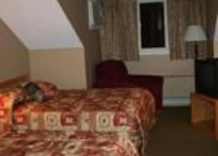 Rivergreen Resort