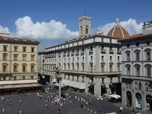 Hotel de lujo: Rocco Forte Hotel Savoy