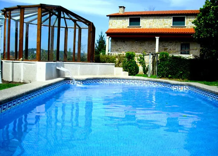 Casa Rural Os Carballos