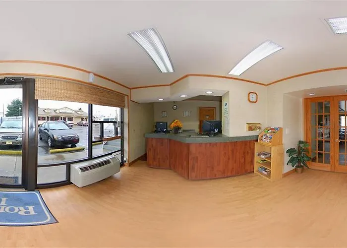 Golf hotel: Rodeway Inn Civic Center