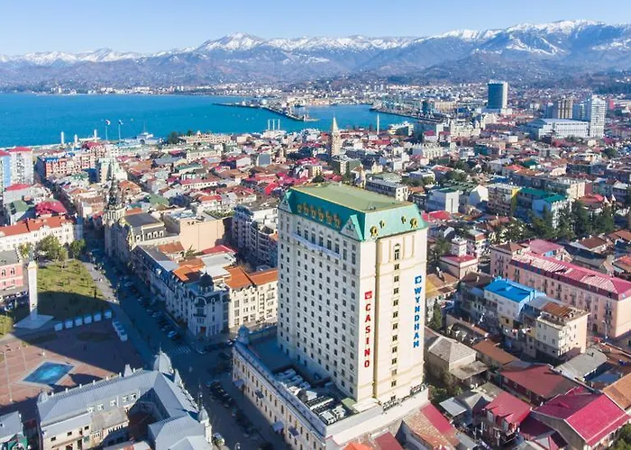 5 star hotel: Wyndham Batumi