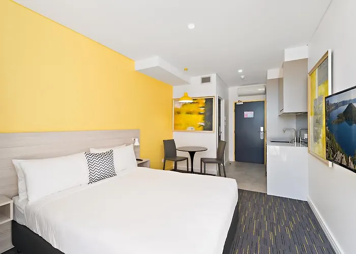 Self catering: Value Suites Green Square