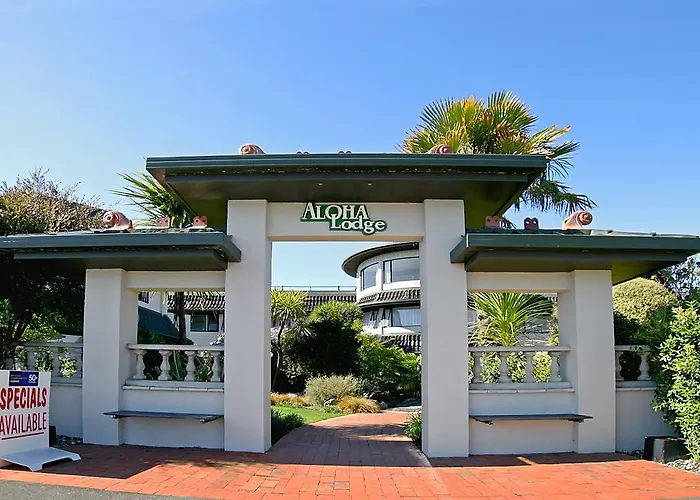 Aloha Lodge Beachside Accommodation