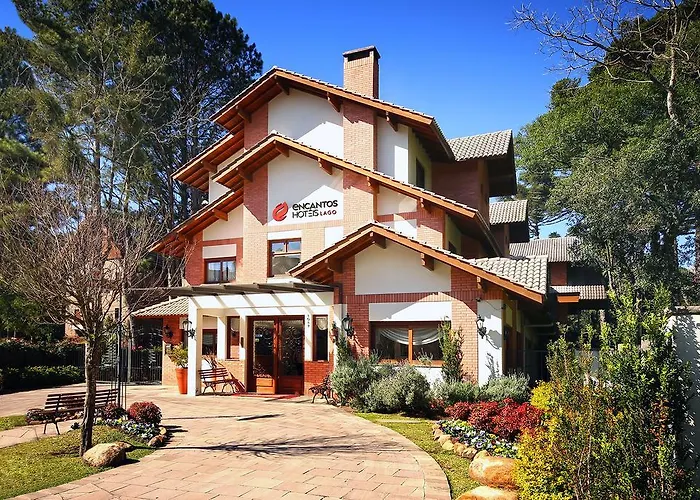 Encantos Lago Hotel