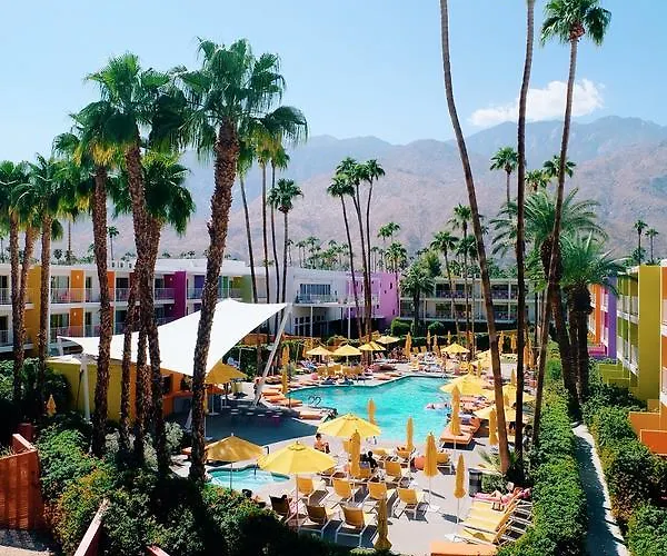 Hotels with tennis Saguaro Palm Springs