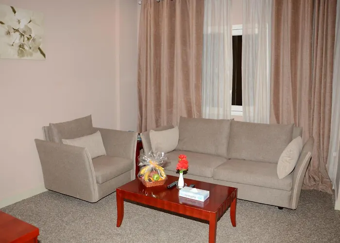  Continental Inn Al Farwaniya