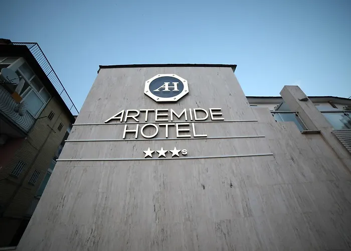 Artemide