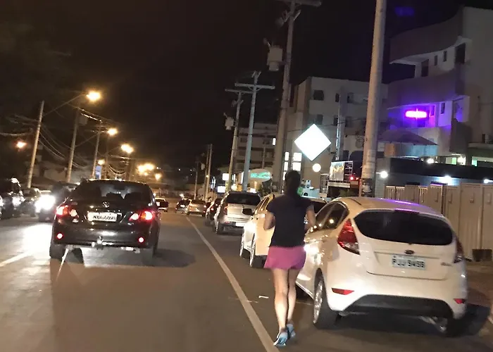 Apto INTEIRO em Vilas do Atlântico, a 50m da praia
