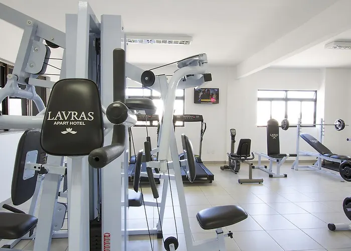  Lavras Apart