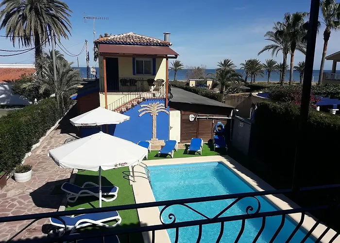B&B: Hostal Oasis