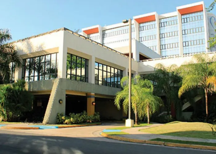 3 star hotel: Howard Johnson By Wyndham San Juan Centro Cardiovascular