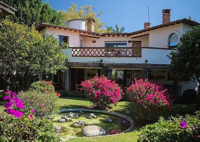 Casa Bugambilia, Un Pequeno En Tepoztlan