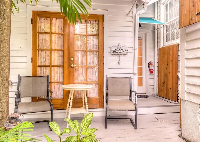 B&B only: Key West Harbor Inn - Adults Only