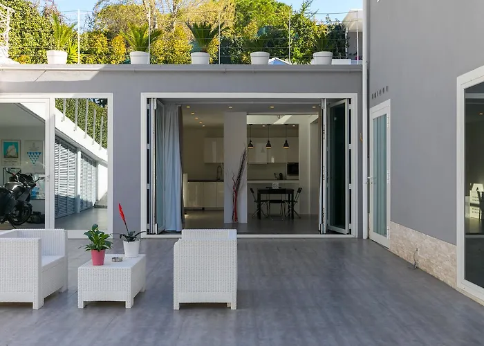 Niclas Luxury s Eur