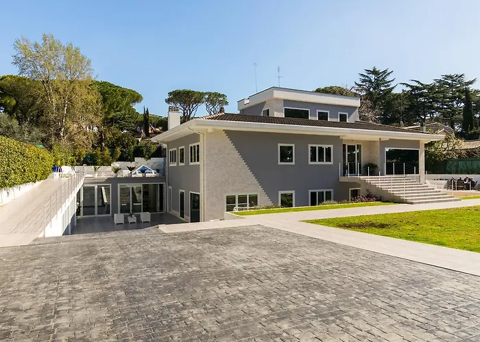 Niclas Luxury s Eur